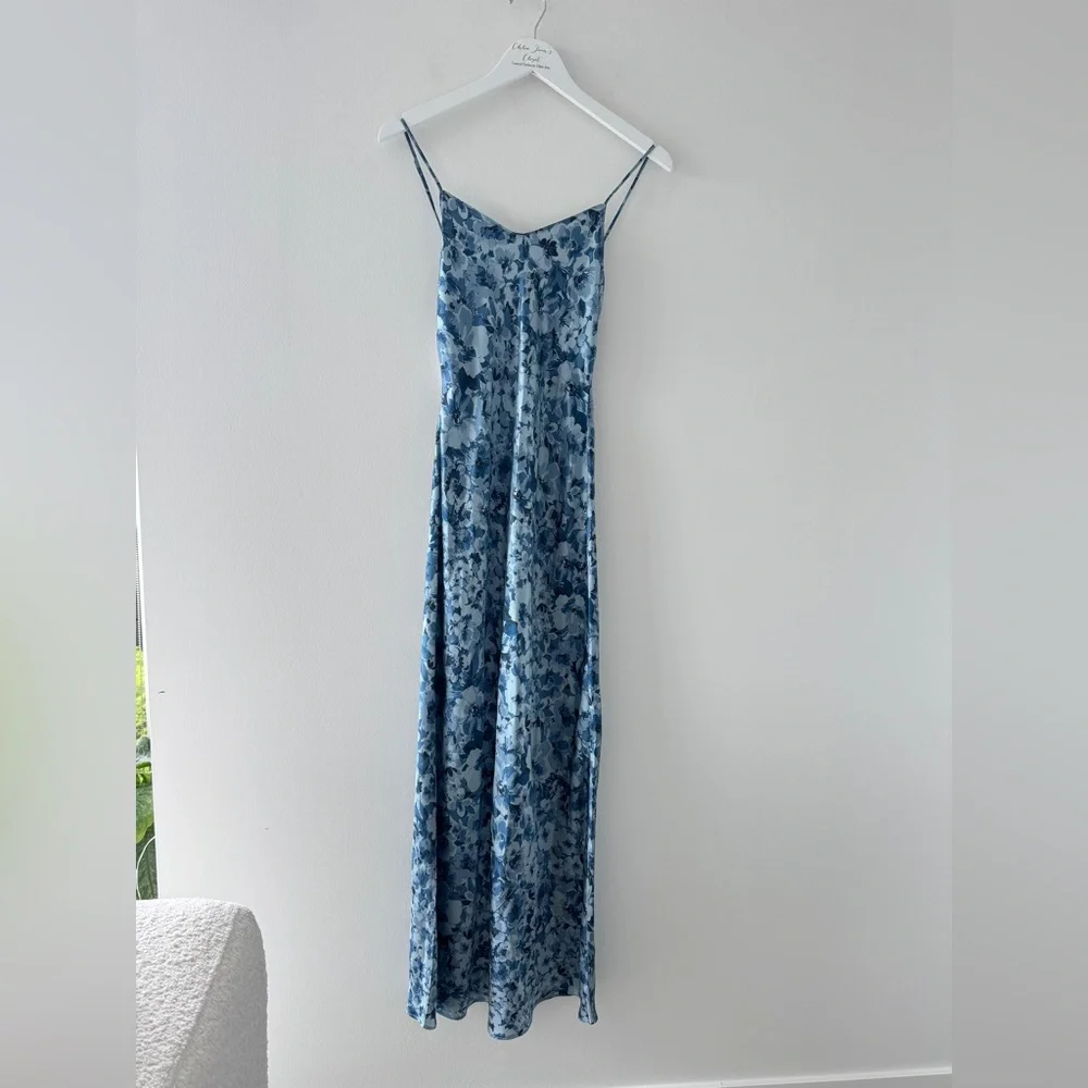 REFORMATION NWT Parma Floral Blue Silk Dress XS - Picture 3 of 8